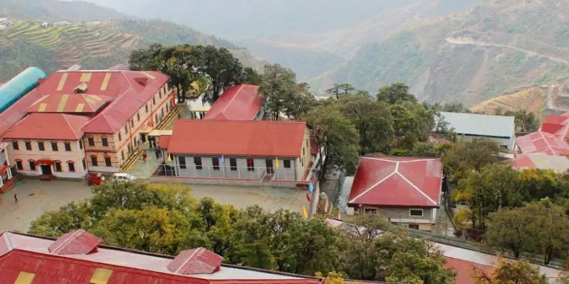 Guru Nanak fifth centenary school